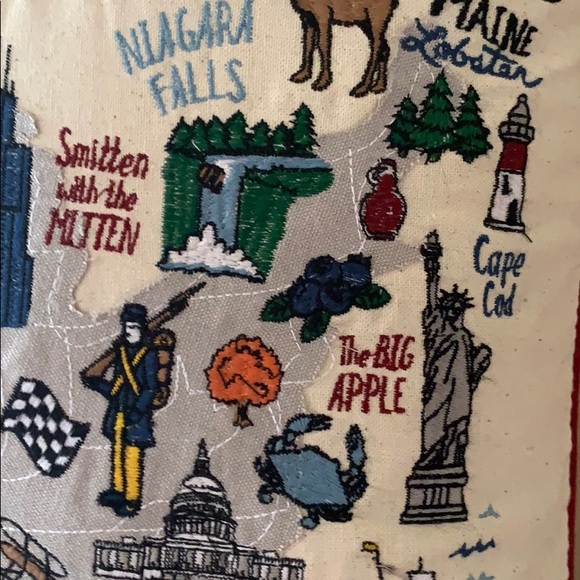 United States of America embroidered Pillow (NWT) - Picture 7 of 16